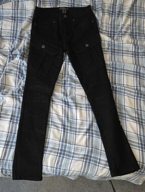Forever 21 Black Slim Men's Cargo Jeans